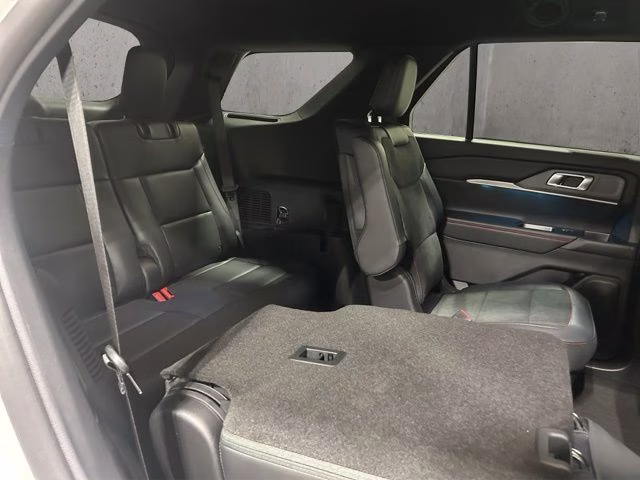 2026 Star White Metallic Tri-Coat Ford Explorer ST 4X4 SUV