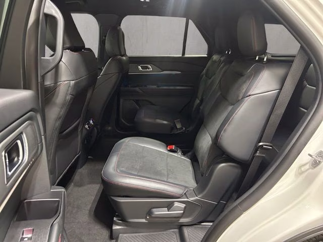 2026 Star White Metallic Tri-Coat Ford Explorer ST 4X4 SUV
