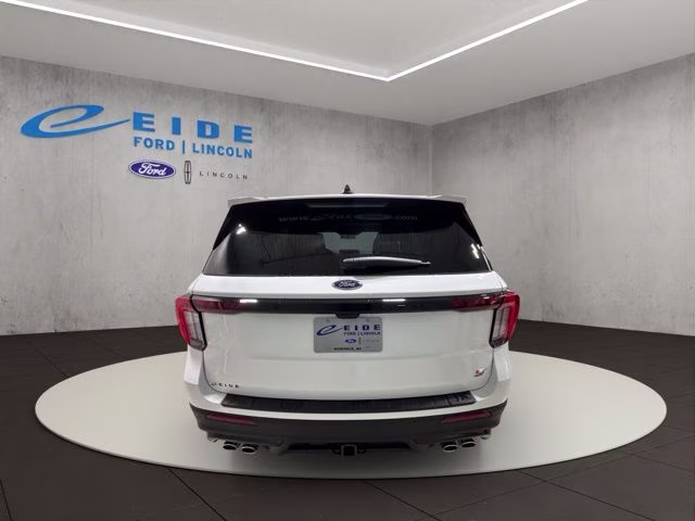 2026 Star White Metallic Tri-Coat Ford Explorer ST 4X4 SUV