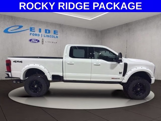 2026 Oxford White Ford Super Duty F-250 SRW Lariat ROCKY RIDGE 4X4 Truck