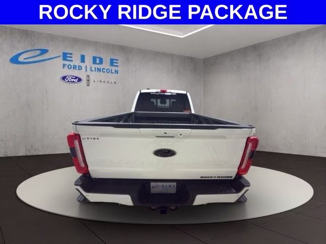 2026 Oxford White Ford Super Duty F-250 SRW Lariat ROCKY RIDGE 4X4 Truck