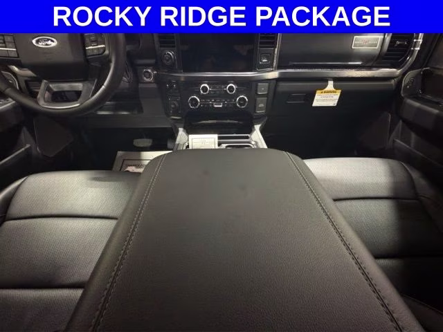 2026 Oxford White Ford Super Duty F-250 SRW Lariat ROCKY RIDGE 4X4 Truck