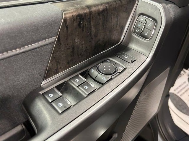 2026 Glacier Gray Met Tri-Coat Ford Super Duty F-250 SRW Lariat Chrome 4X4 Truck