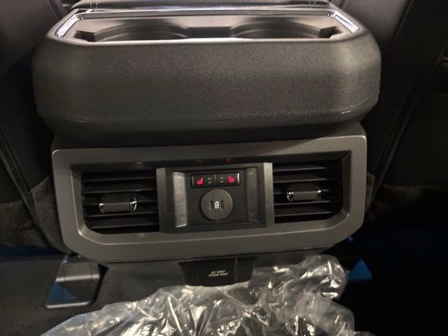 2026 Glacier Gray Met Tri-Coat Ford Super Duty F-250 SRW Lariat Chrome 4X4 Truck