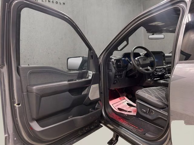 2026 Carbonized Gray Metallic Ford F-150 Lariat BLACK WIDOW 4X4 Truck