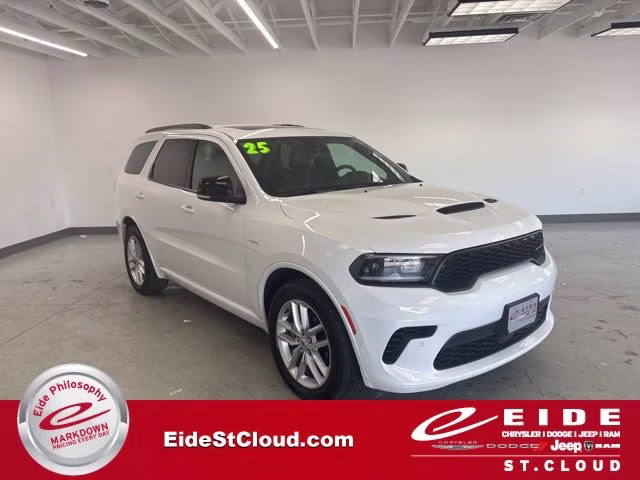2025 Dodge Durango R/T AWD's photo