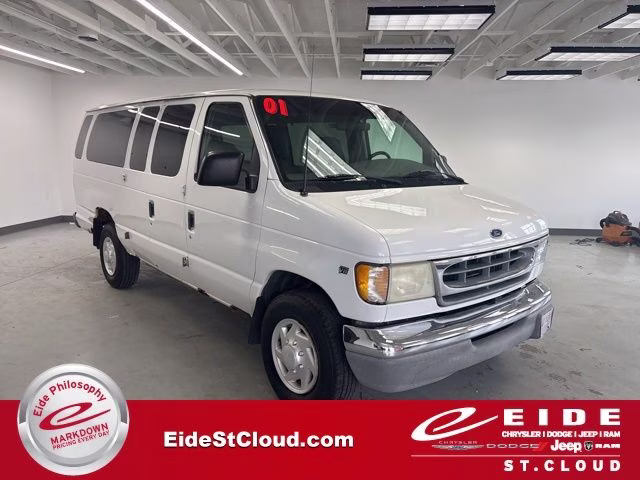 2001 Ford E-Series E-350 XLT Super Duty Extended's photo