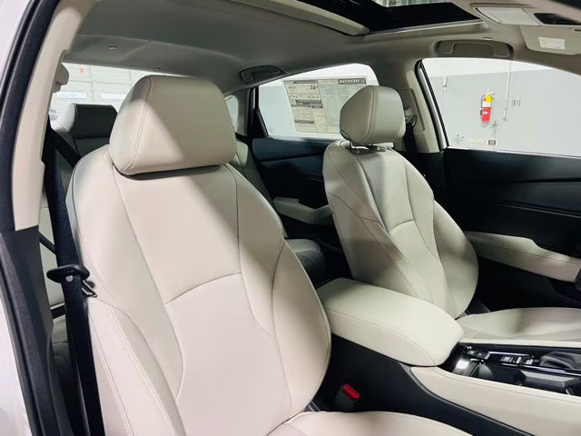 2026 Platinum White Pearl Honda Accord Hybrid Touring FWD Sedan