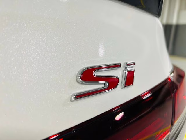 2026 Platinum White Pearl Honda Civic Si Base FWD Sedan