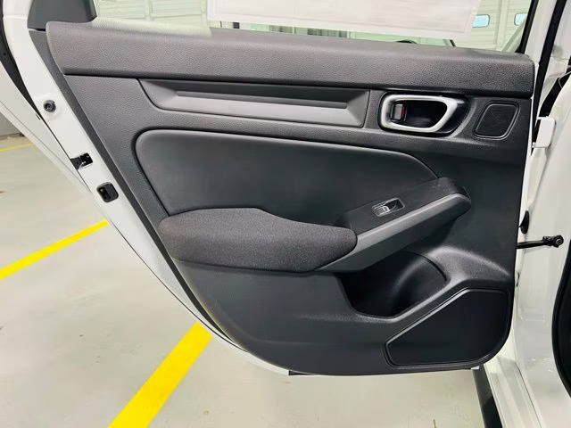 2026 Platinum White Pearl Honda Civic Si Base FWD Sedan