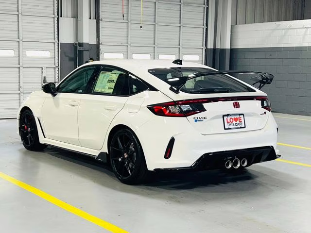 2026 Championship White Honda Civic Type R FWD Hatchback
