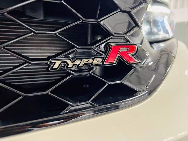 2026 Championship White Honda Civic Type R FWD Hatchback