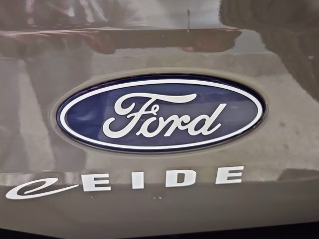 2026 Marsh Gray Ford Bronco Outer Banks 4X4 SUV