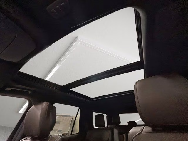 2026 Star White Metallic Tri-Coat Ford Expedition Max King Ranch 4X4 SUV