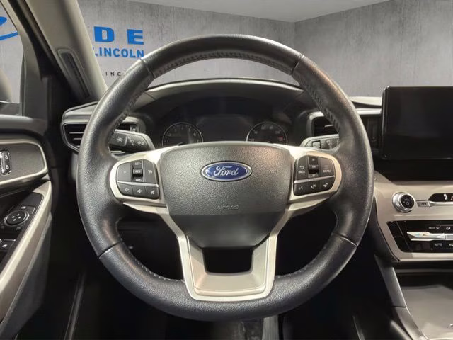 2023 Stone Blue Metallic Ford Explorer XLT 4X4 SUV