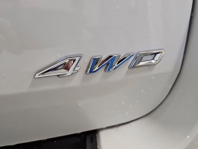 2026 Star White Metallic Tri-Coat Ford Explorer Platinum 4X4 SUV