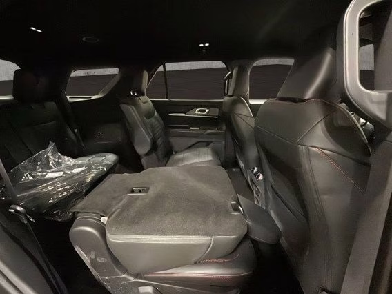 2026 Carbonized Gray Metallic Ford Explorer ST-Line 4X4 SUV