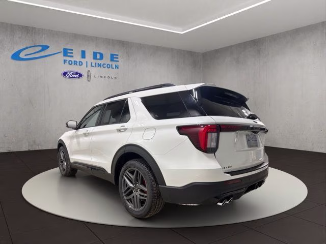 2026 Star White Metallic Tri-Coat Ford Explorer ST 4X4 SUV