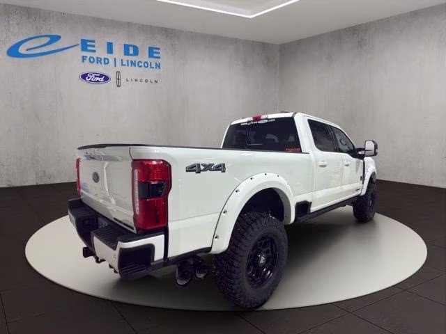 2026 Oxford White Ford Super Duty F-250 SRW Lariat ROCKY RIDGE 4X4 Truck