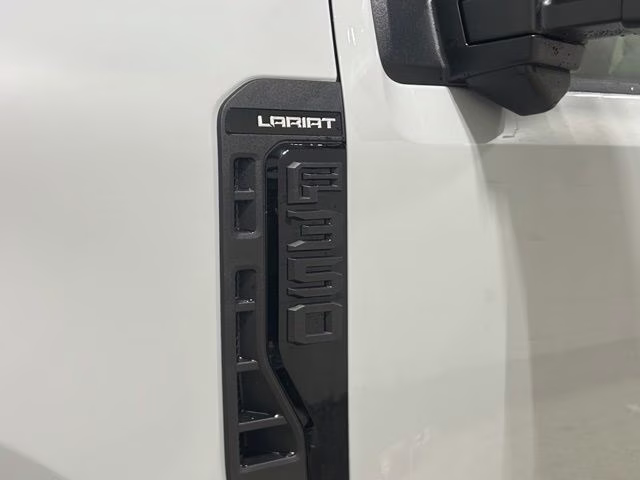 2026 Avalanche Ford Super Duty F-350 SRW Lariat Black Appearance 4X4 Truck
