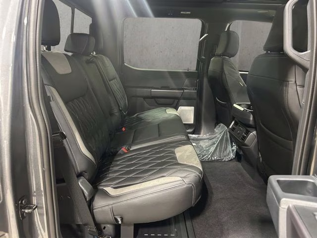 2026 Carbonized Gray Metallic Ford F-150 Lariat BLACK WIDOW 4X4 Truck