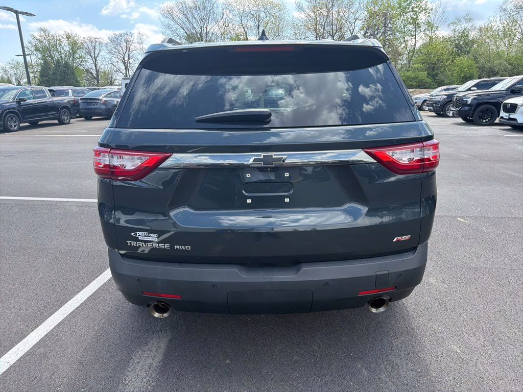 2019 Graphite Metallic Chevrolet Traverse RS AWD SUV