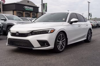 2022 White Honda Civic Touring FWD Sedan