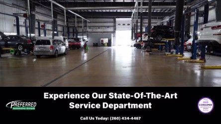 2022 White Honda Civic Touring FWD Sedan