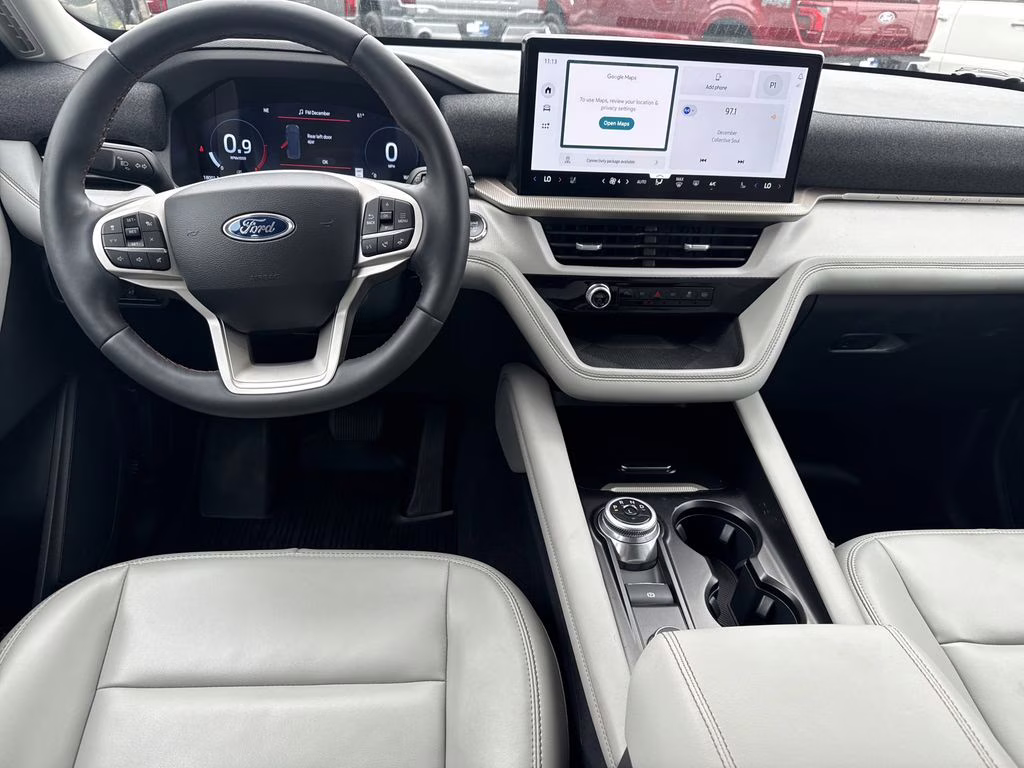 2025 Star White Metallic Tri-Coat Ford Explorer Active 4X4 SUV