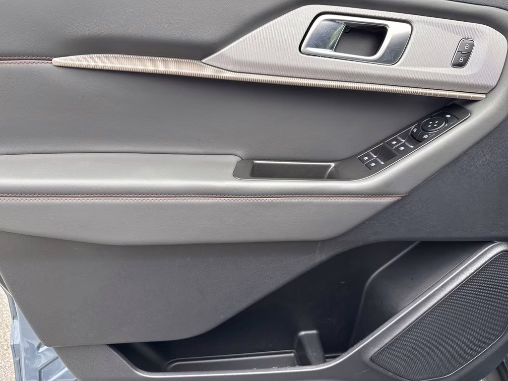 2025 Vapor Blue Metallic Ford Explorer Active 4X4 SUV