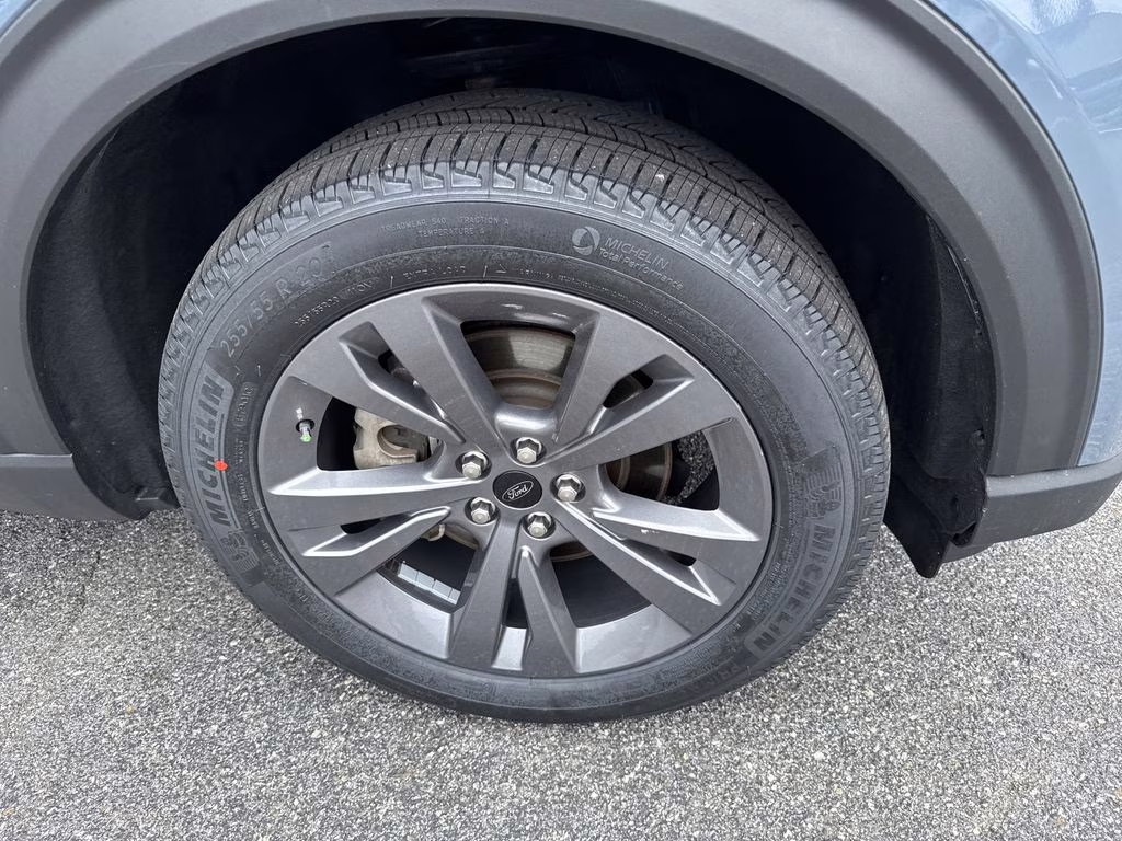 2025 Vapor Blue Metallic Ford Explorer Active 4X4 SUV