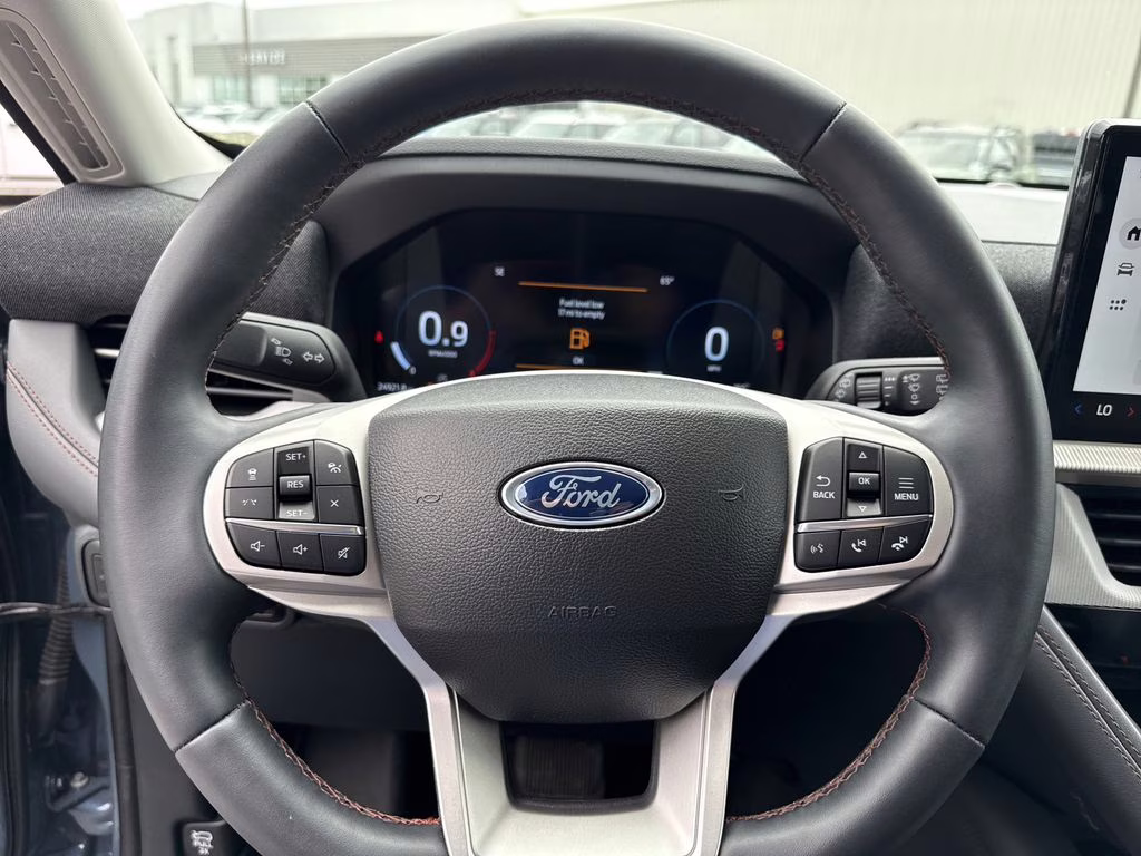 2025 Vapor Blue Metallic Ford Explorer Active 4X4 SUV
