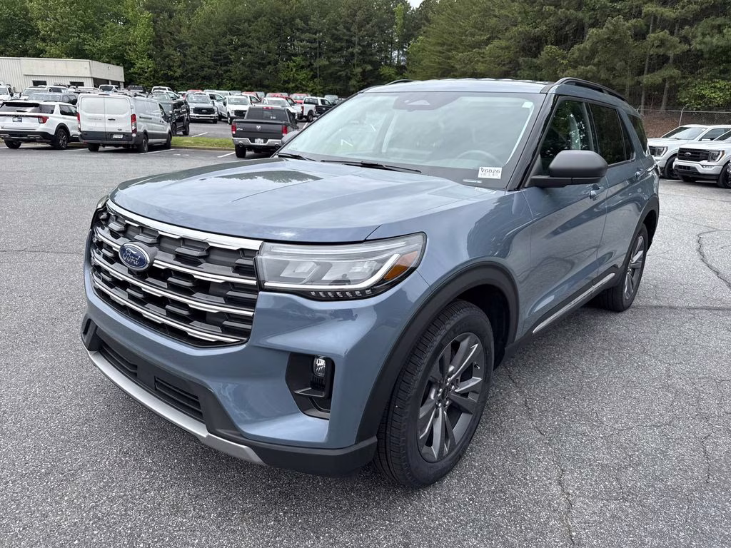 2025 Vapor Blue Metallic Ford Explorer Active 4X4 SUV