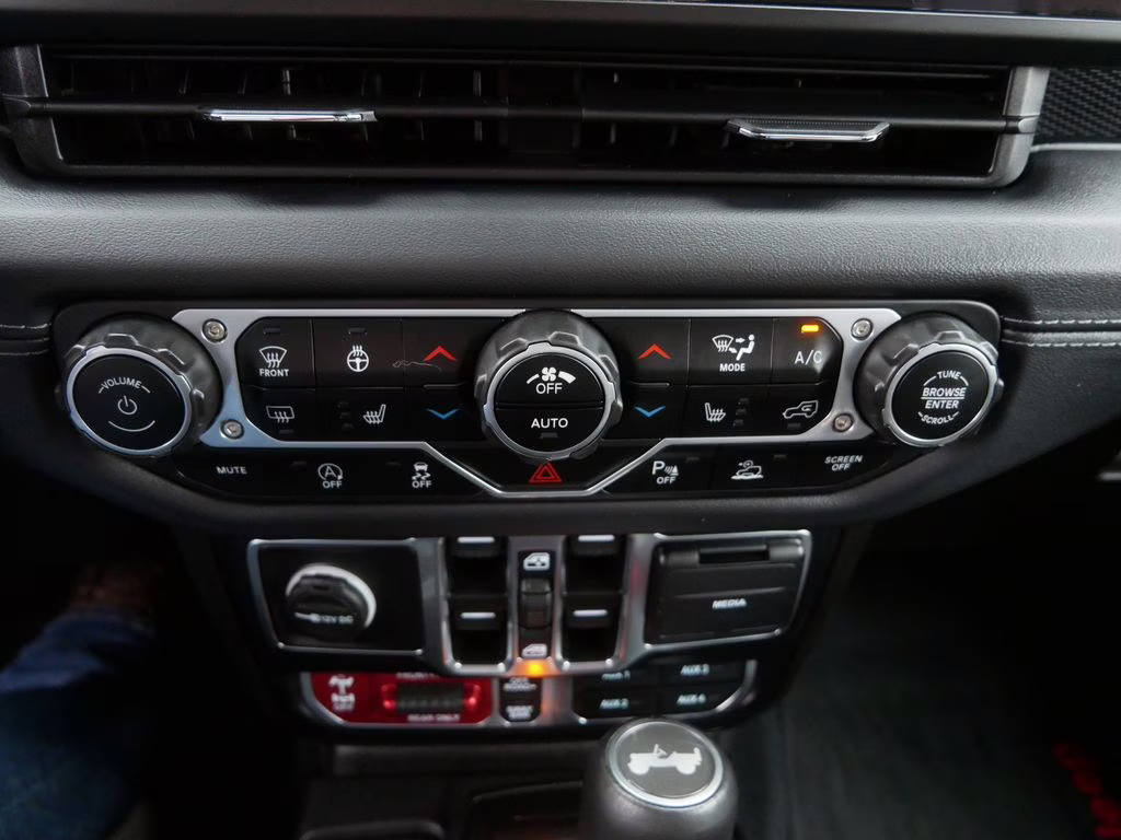2024 Black Clearcoat Jeep Wrangler Rubicon X 4X4 SUV