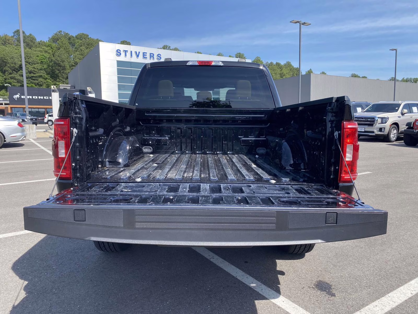 2023 Agate Black Metallic Ford F-150 XLT 4X4 Truck