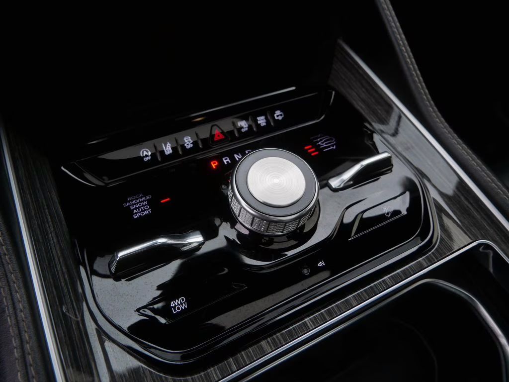 2022 Diamond Black Crystal Pearlcoat Jeep Wagoneer Series III 4X4 SUV