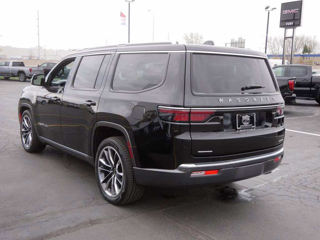 2022 Diamond Black Crystal Pearlcoat Jeep Wagoneer Series III 4X4 SUV