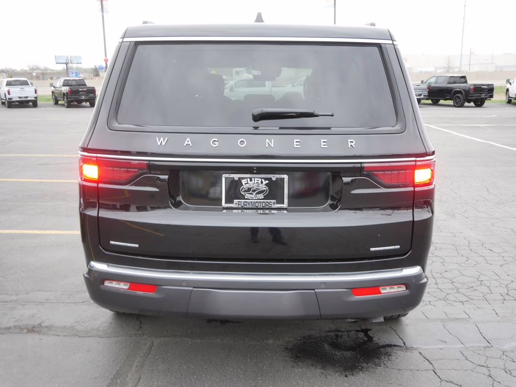 2022 Diamond Black Crystal Pearlcoat Jeep Wagoneer Series III 4X4 SUV