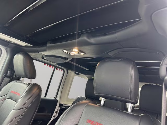 2021 Bright White Clearcoat Jeep Wrangler Unlimited Rubicon 4X4 SUV