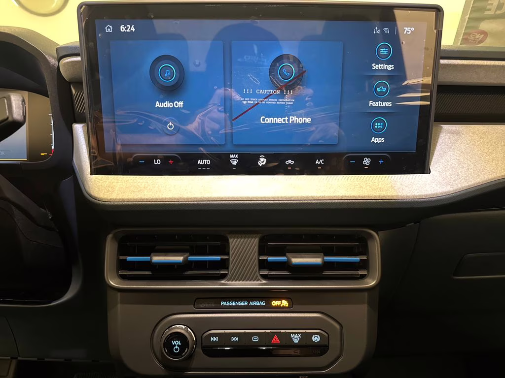 2026 Shadow Black Ford Maverick XLT FWD Truck