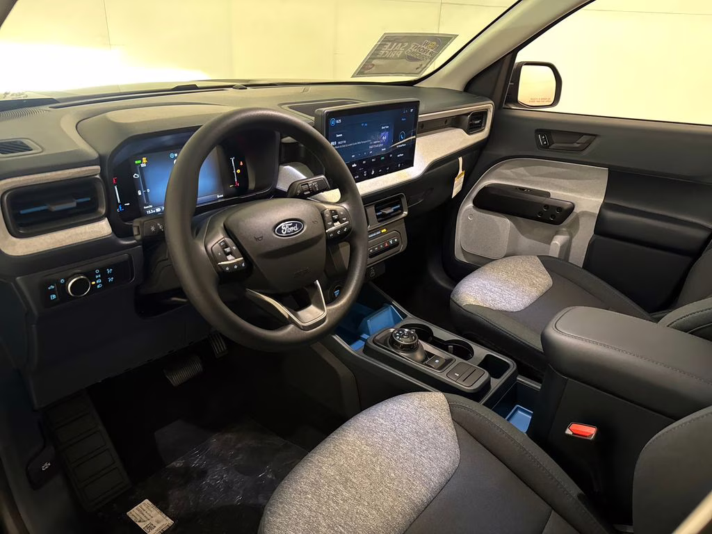 2026 Shadow Black Ford Maverick XLT FWD Truck