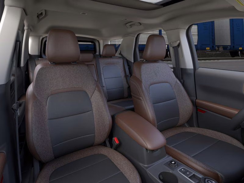 2026 Space White Metallic Ford Bronco Sport Outer Banks 4X4 SUV