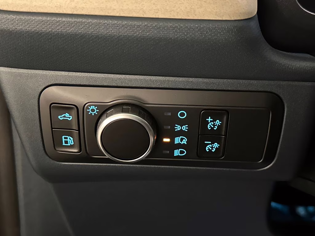 2026 Carbonized Gray Metallic Ford Maverick Lariat AWD Truck