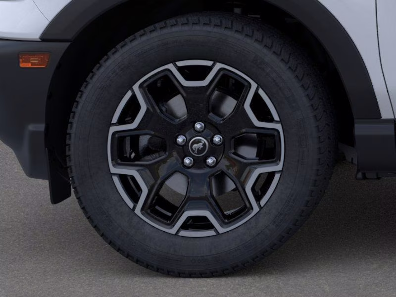 2026 Space White Metallic Ford Bronco Sport Outer Banks 4X4 SUV