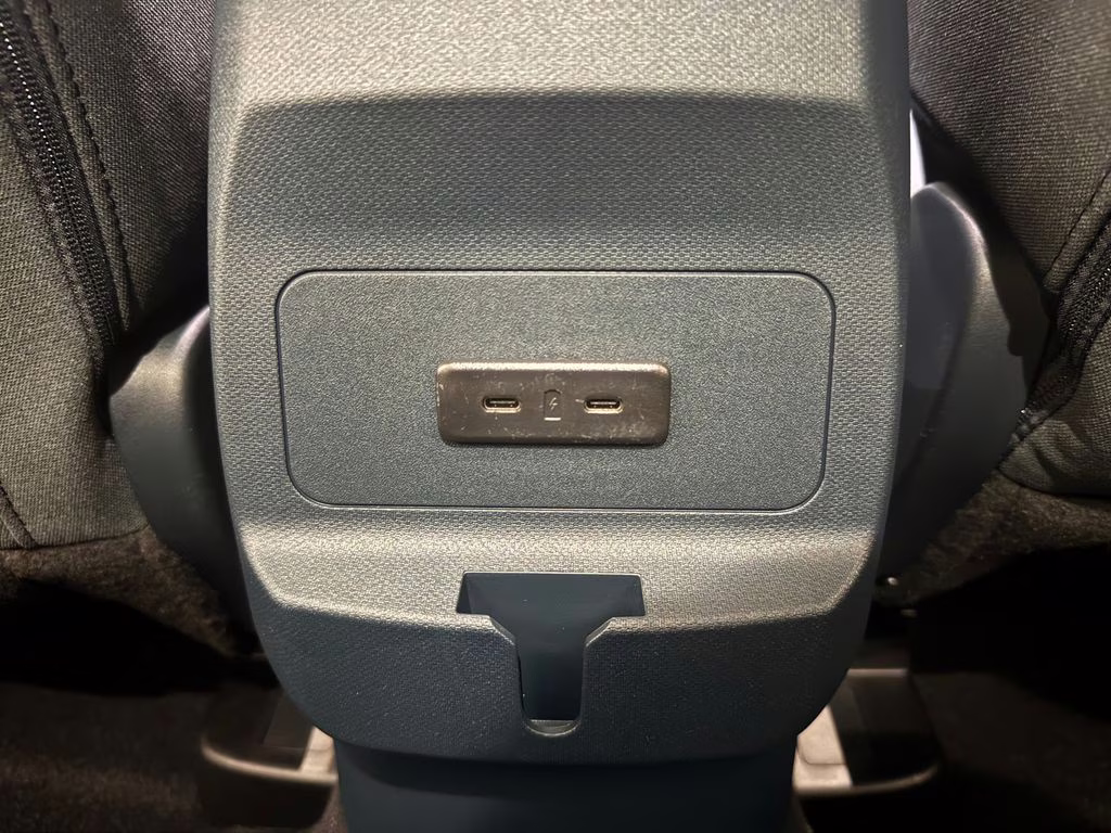 2026 Shadow Black Ford Maverick XLT FWD Truck