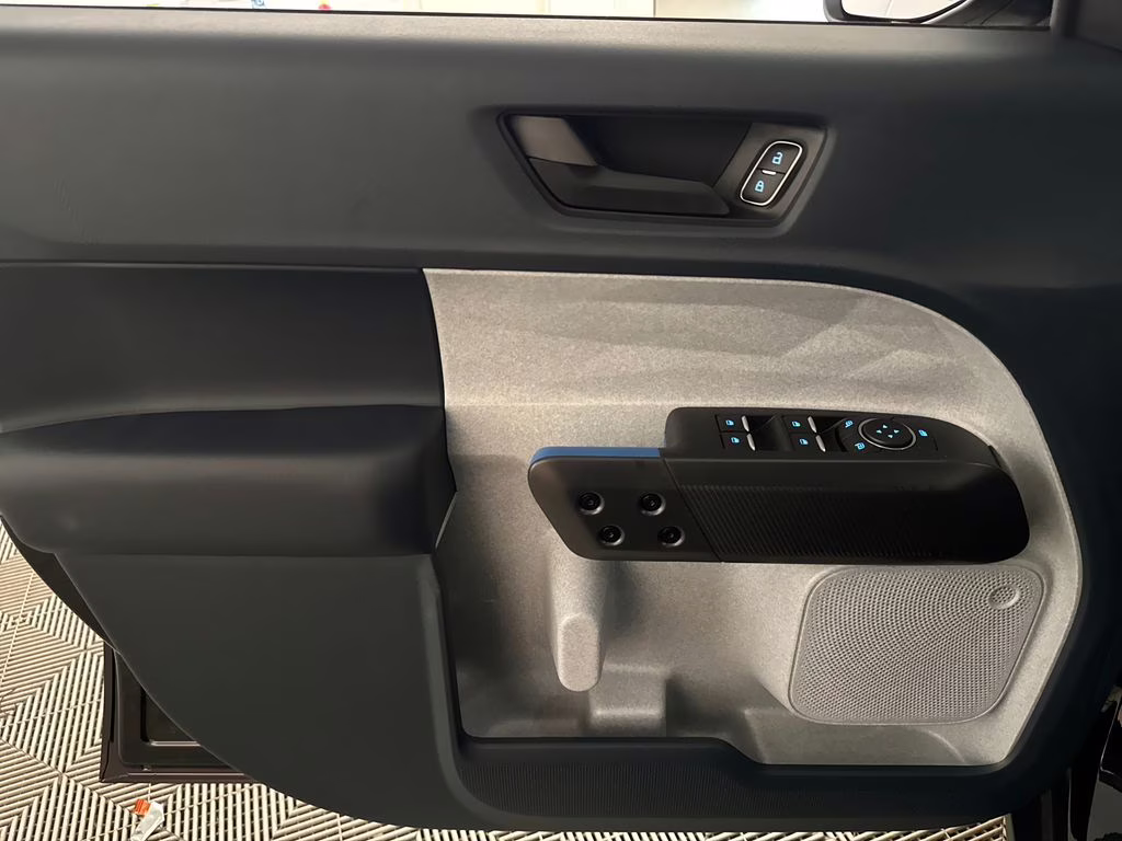 2026 Shadow Black Ford Maverick XLT FWD Truck