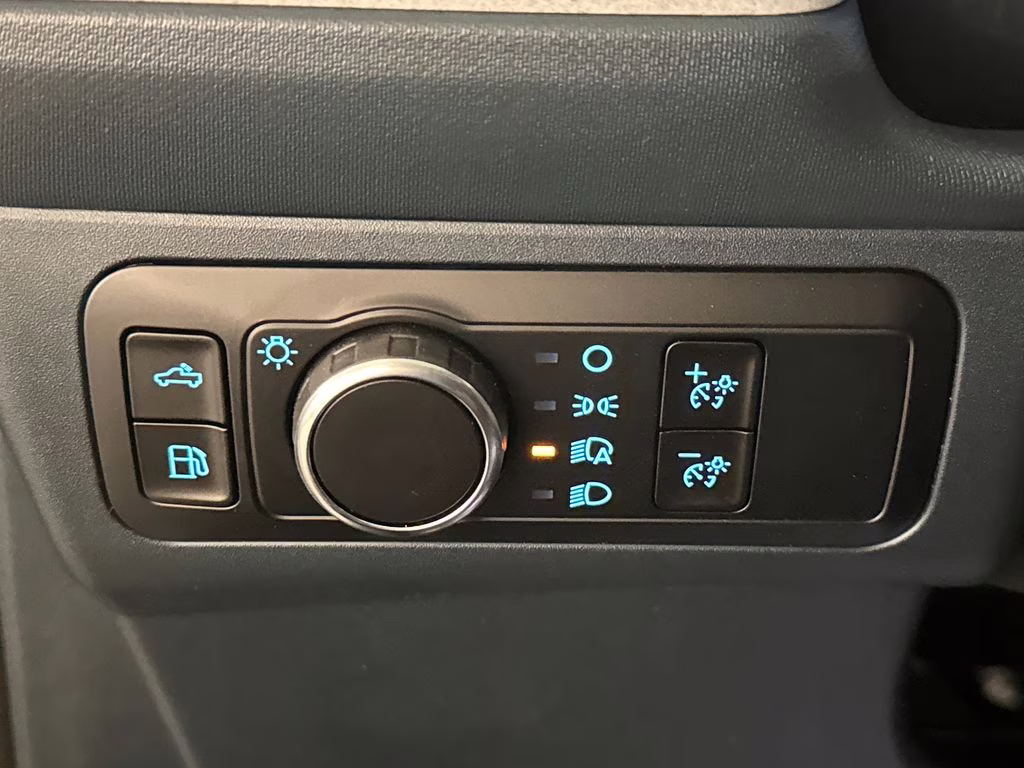 2026 Shadow Black Ford Maverick XLT FWD Truck