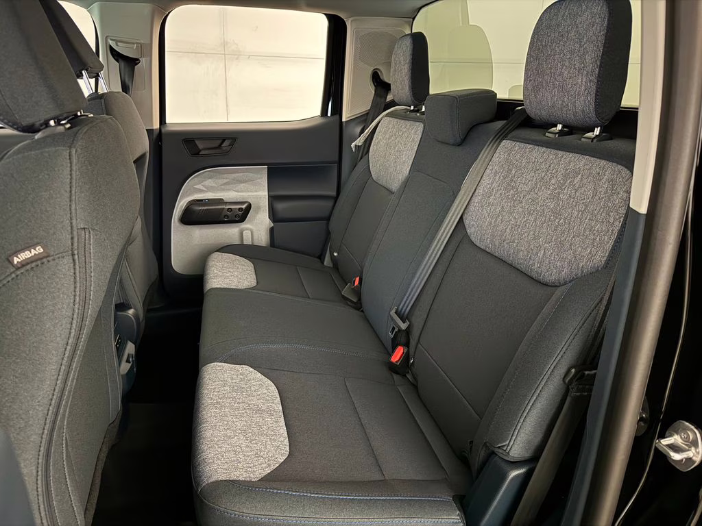 2026 Shadow Black Ford Maverick XLT FWD Truck