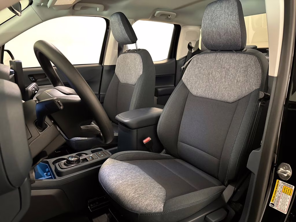 2026 Shadow Black Ford Maverick XLT FWD Truck