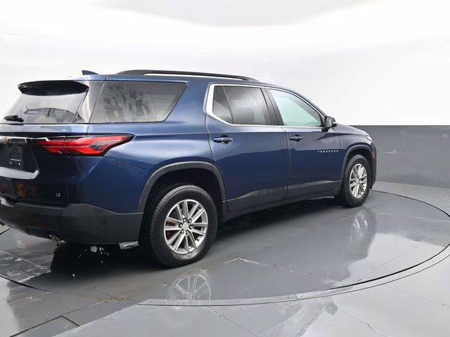 2023 Northsky Blue Metallic Chevrolet Traverse LT AWD SUV